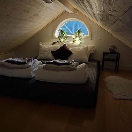 Villa I Norrtaelje Bagian luar foto