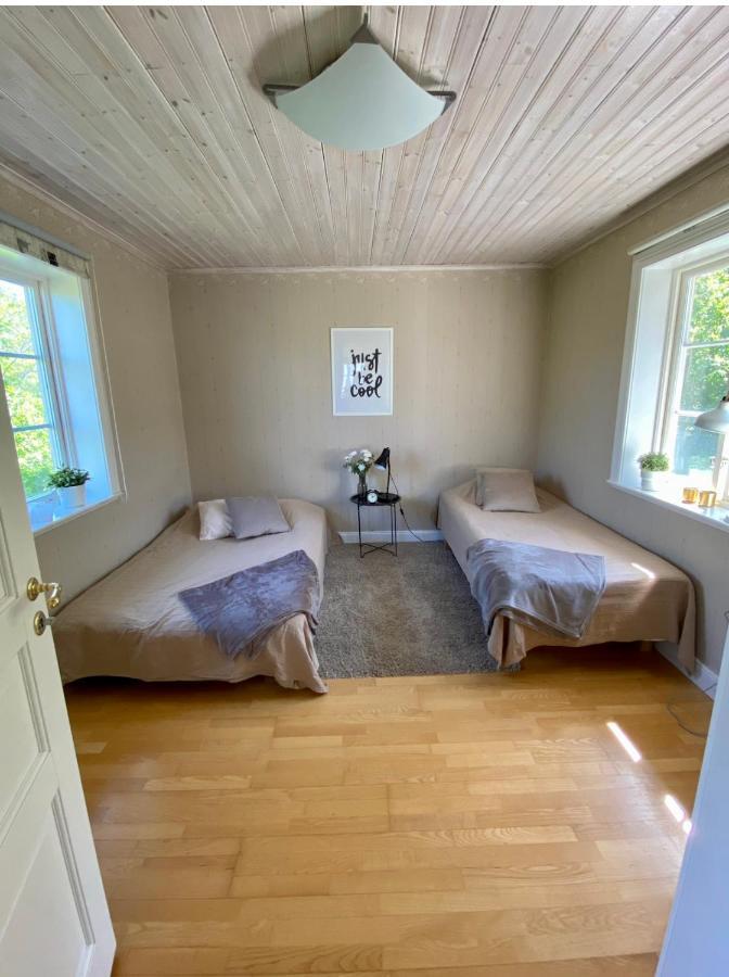 Villa I Norrtaelje Bagian luar foto
