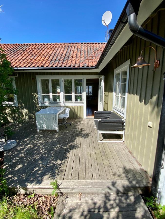Villa I Norrtaelje Bagian luar foto