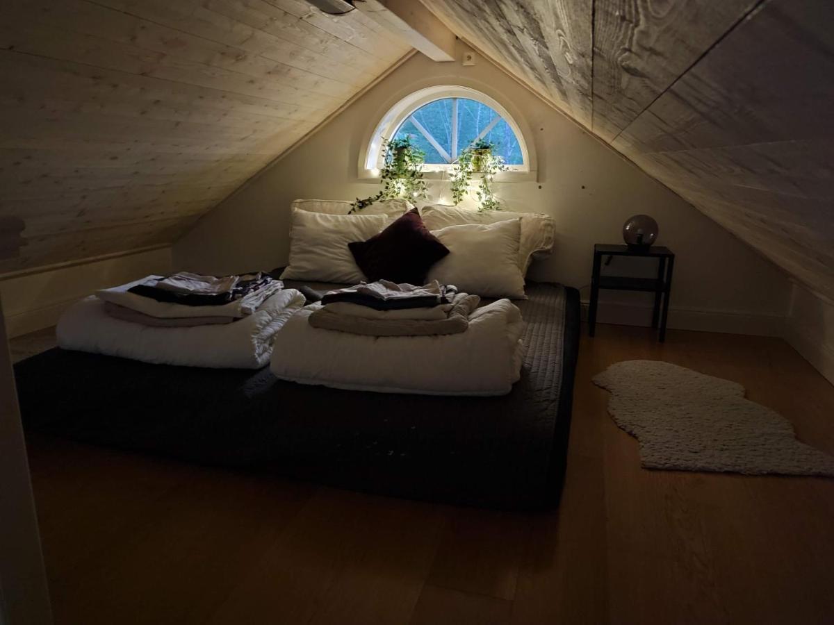 Villa I Norrtaelje Bagian luar foto