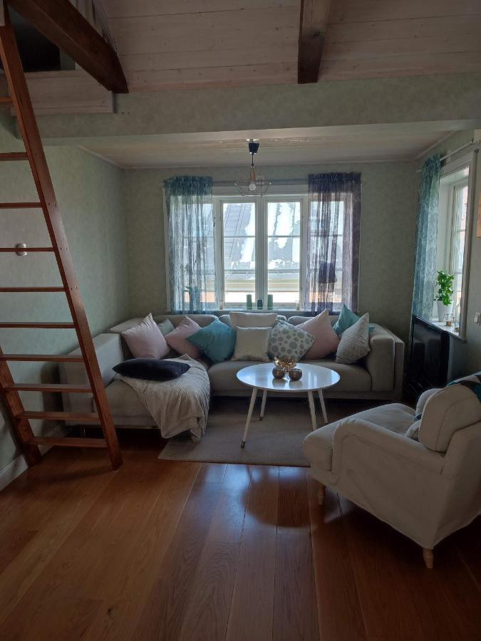 Villa I Norrtaelje Bagian luar foto