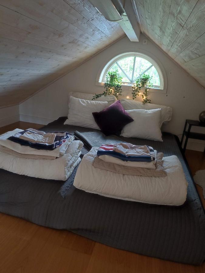 Villa I Norrtaelje Bagian luar foto